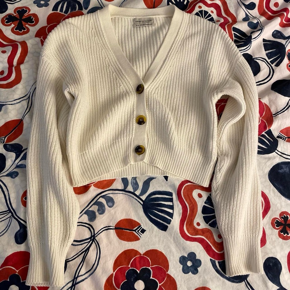 Urban Outfitters Cream Ribbed V-Neck Cropped Cardigan